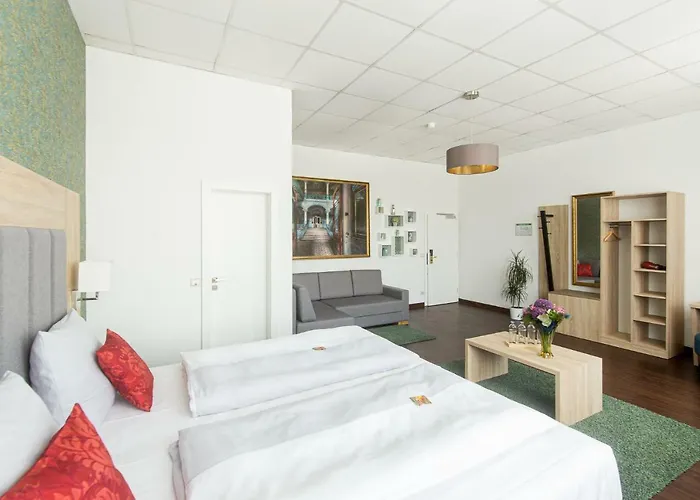 Pallas Hotel